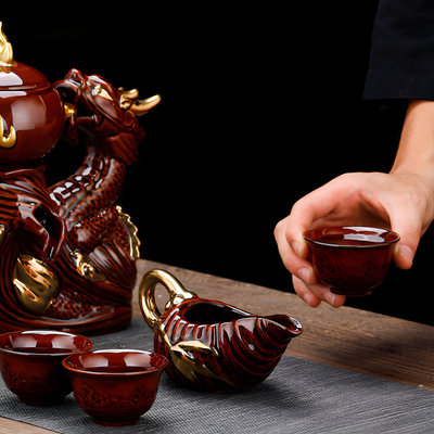 Chinesisches Teeset golden und braun Reliefmuster