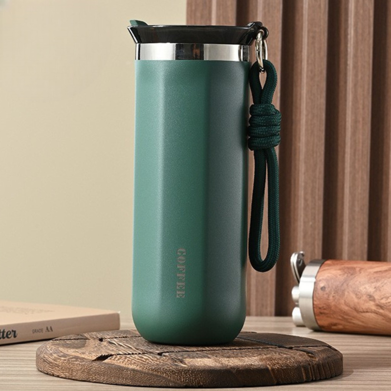 Design isolierter Becher