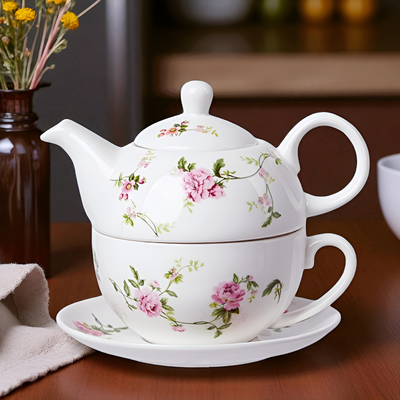 Englische Teekanne Gartendekor