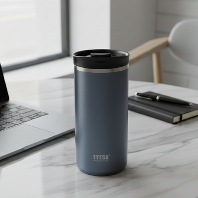 Isolierter Reisebecher