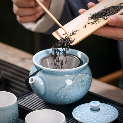 Japanisches Teeset Zeremonie