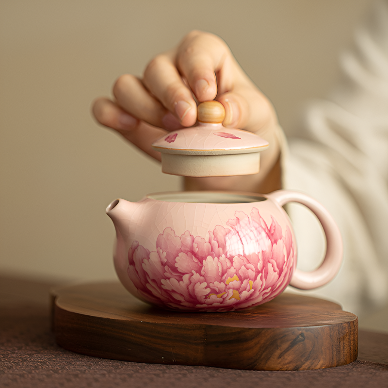 Rosa Keramik Teekanne