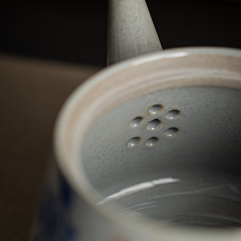 Vintage blaue Teekanne