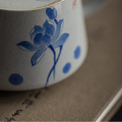 Vintage blaue Teekanne