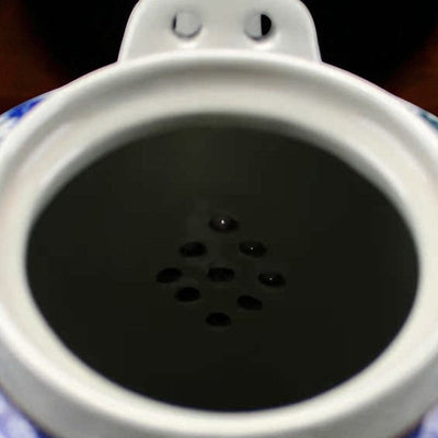 Antike blaue Porzellan Teekanne