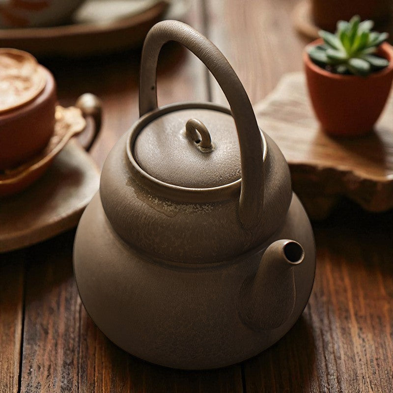 Antike japanische Teekanne