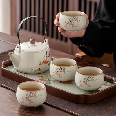 Antike Porzellan Teekanne weißer Grund