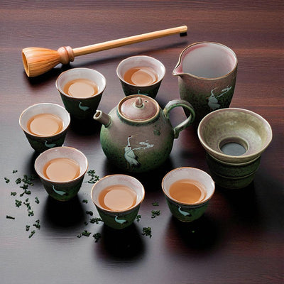 Antike schwarze Teekanne