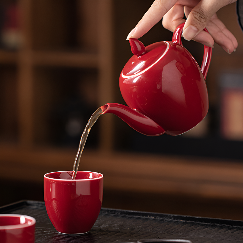 Chinesische rote Teekanne