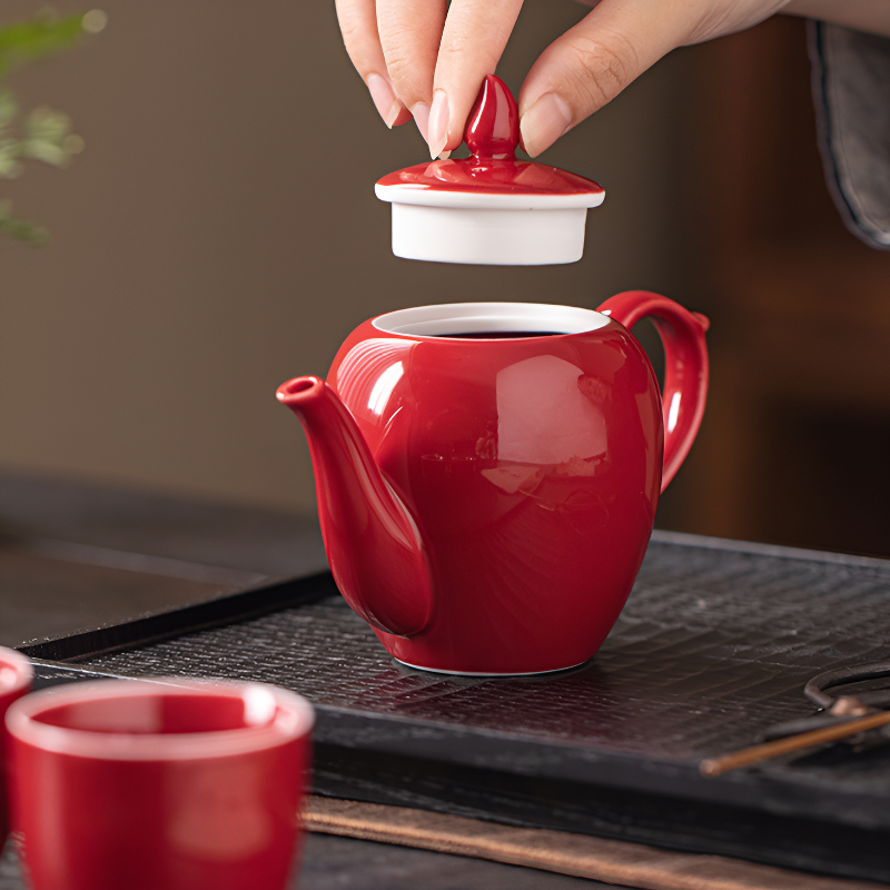 Chinesische rote Teekanne