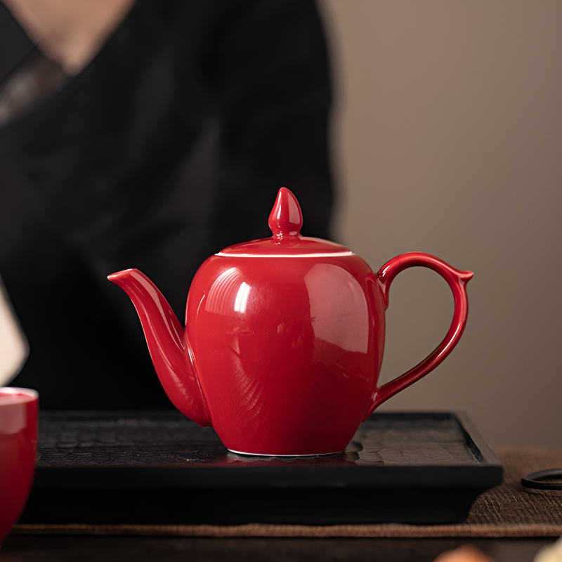 Chinesische rote Teekanne
