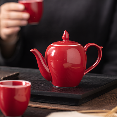 Chinesische rote Teekanne