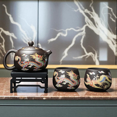 Chinesische Teekanne Drache