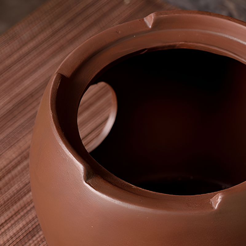 Chinesische Teekanne erdbraun