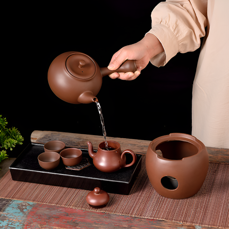 Chinesische Teekanne erdbraun