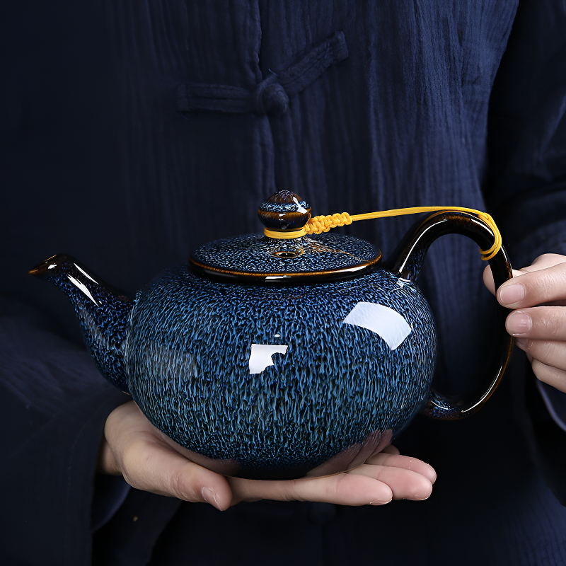 Chinesische Teekanne Teeritual