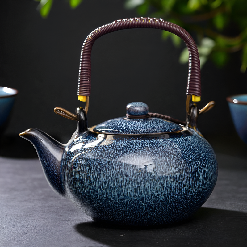 Chinesische Teekanne Teeritual