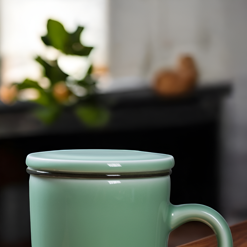 Chinesische Teetasse mit Sieb