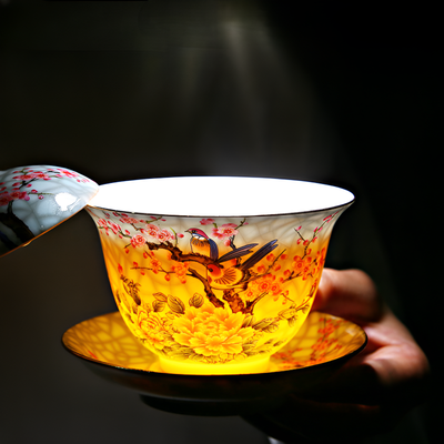 Chinesisches Porzellan-Teeservice mit Vogeldekor