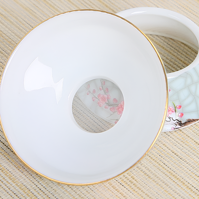 Chinesisches Porzellan-Teeservice mit Vogeldekor