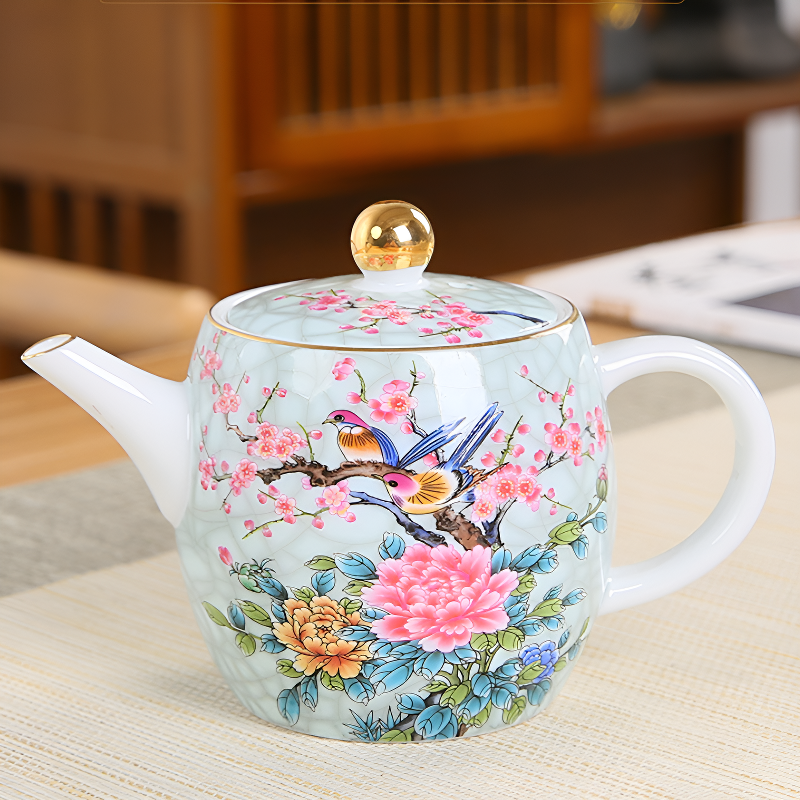 Chinesisches Porzellan-Teeservice mit Vogeldekor