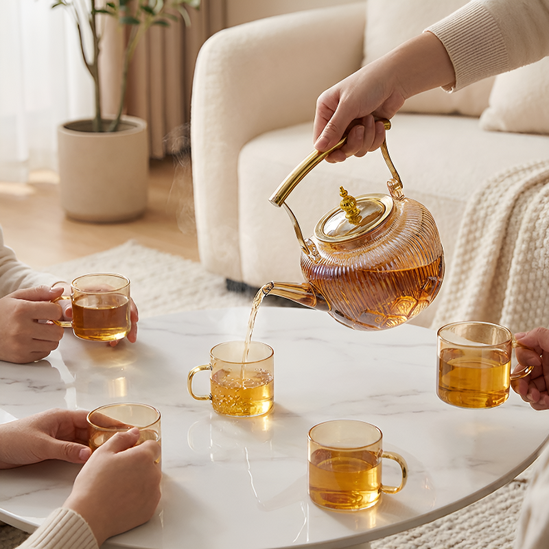 Design-Glas-Teekanne