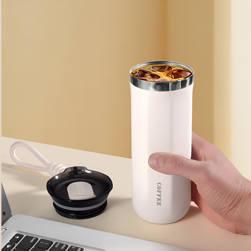 Design isolierter Becher