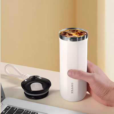 Design isolierter Becher