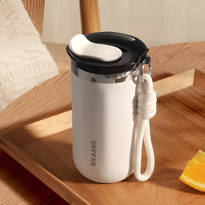 Design isolierter Becher