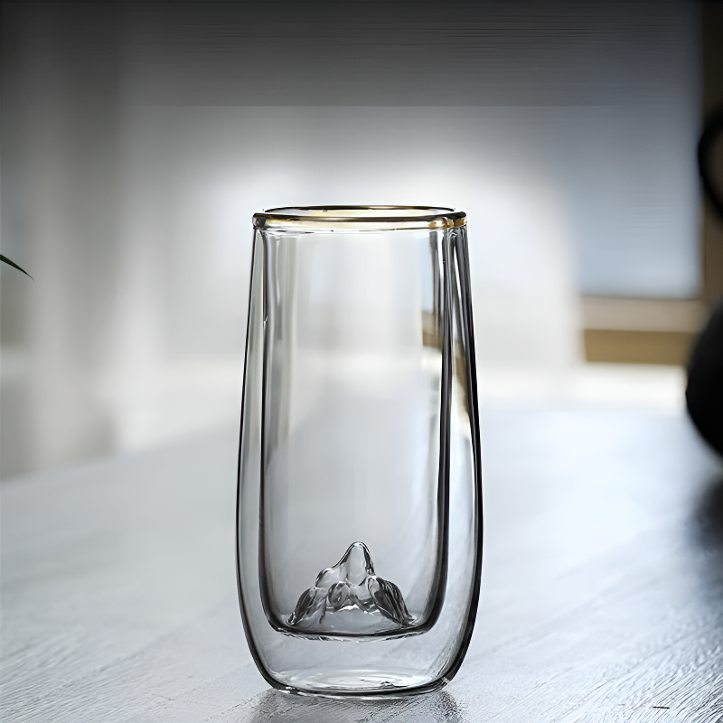 Doppelwandiges Teeglas