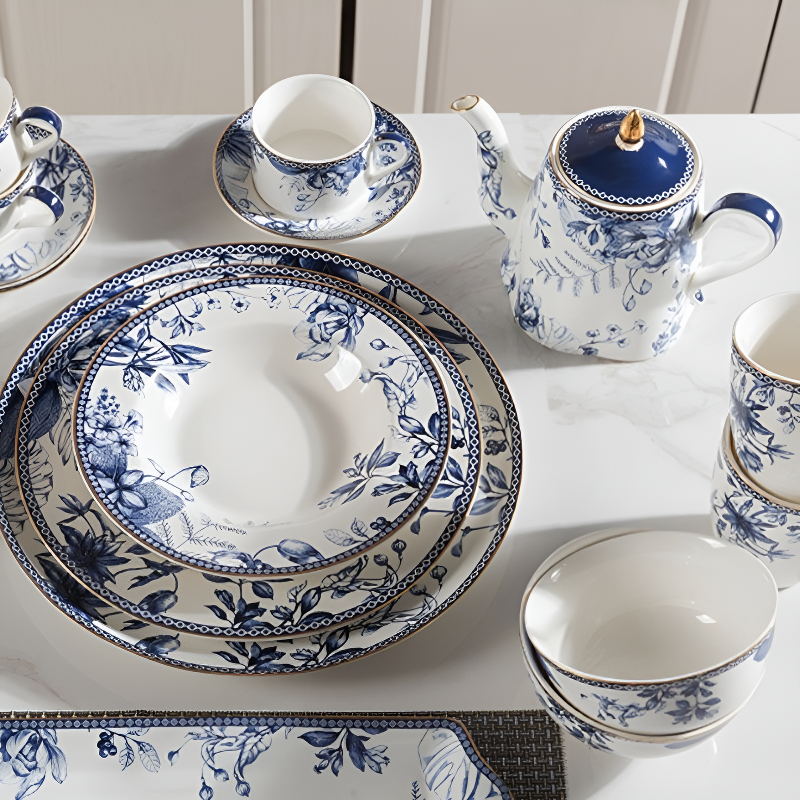 Elegante englische Teekanne