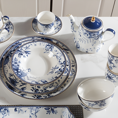 Elegante englische Teekanne