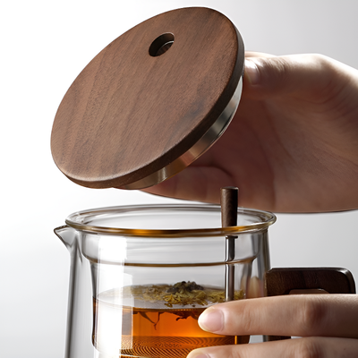 Elegante transparente Teekanne