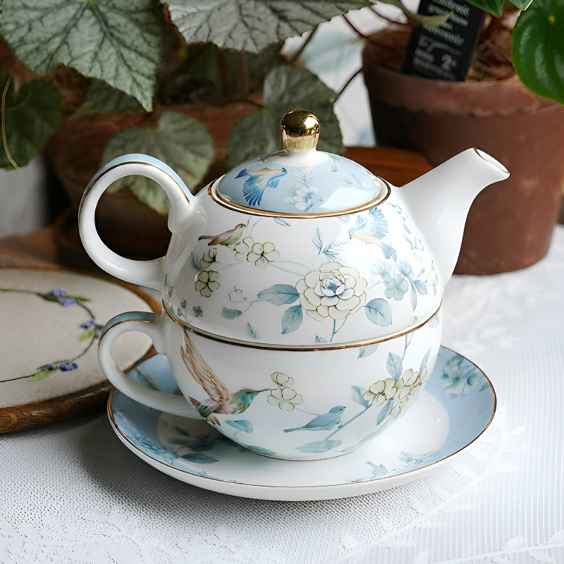 Englische Solitär-Teekanne