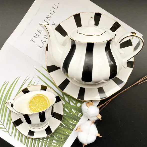 Englische Teekanne Porzellan