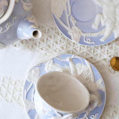 Englische Teekanne romantisches Dekor