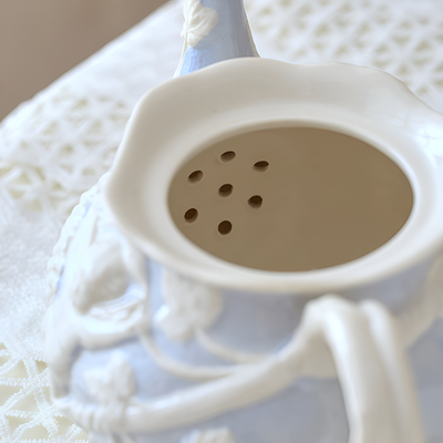 Englische Teekanne romantisches Dekor