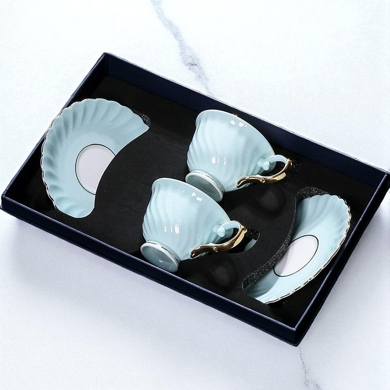 Englische Teekanne vergoldet