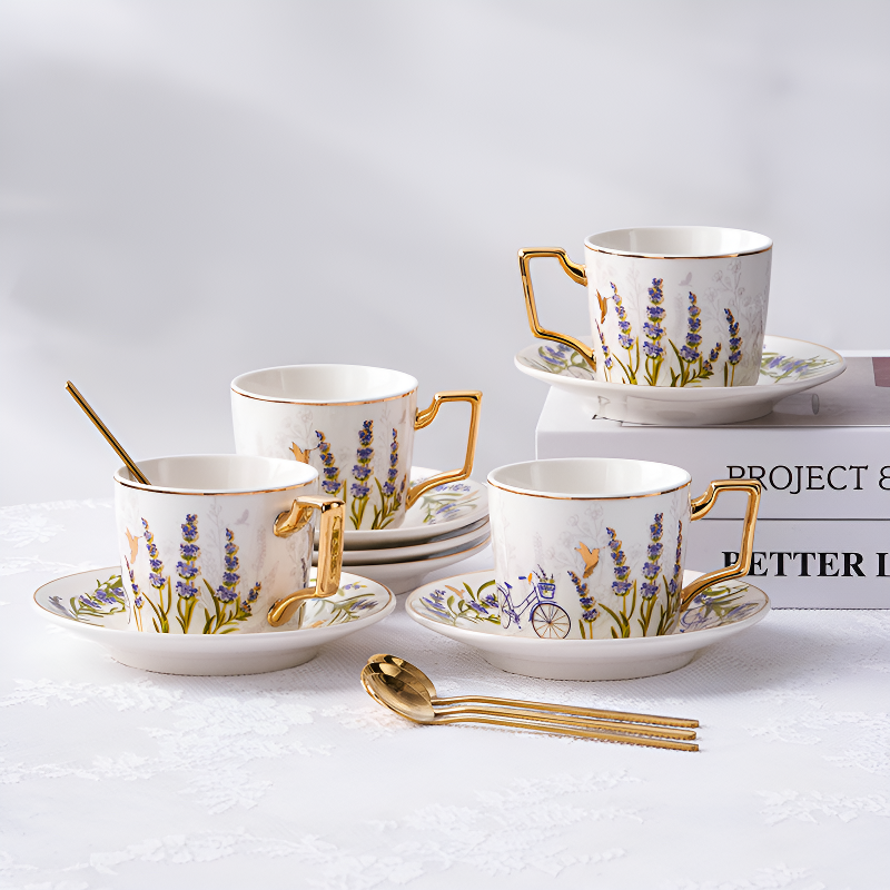 Englisches modernes Teeservice