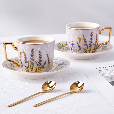 Englisches modernes Teeservice