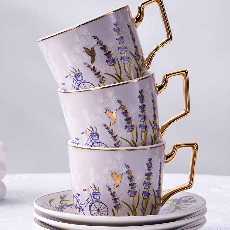 Englisches modernes Teeservice