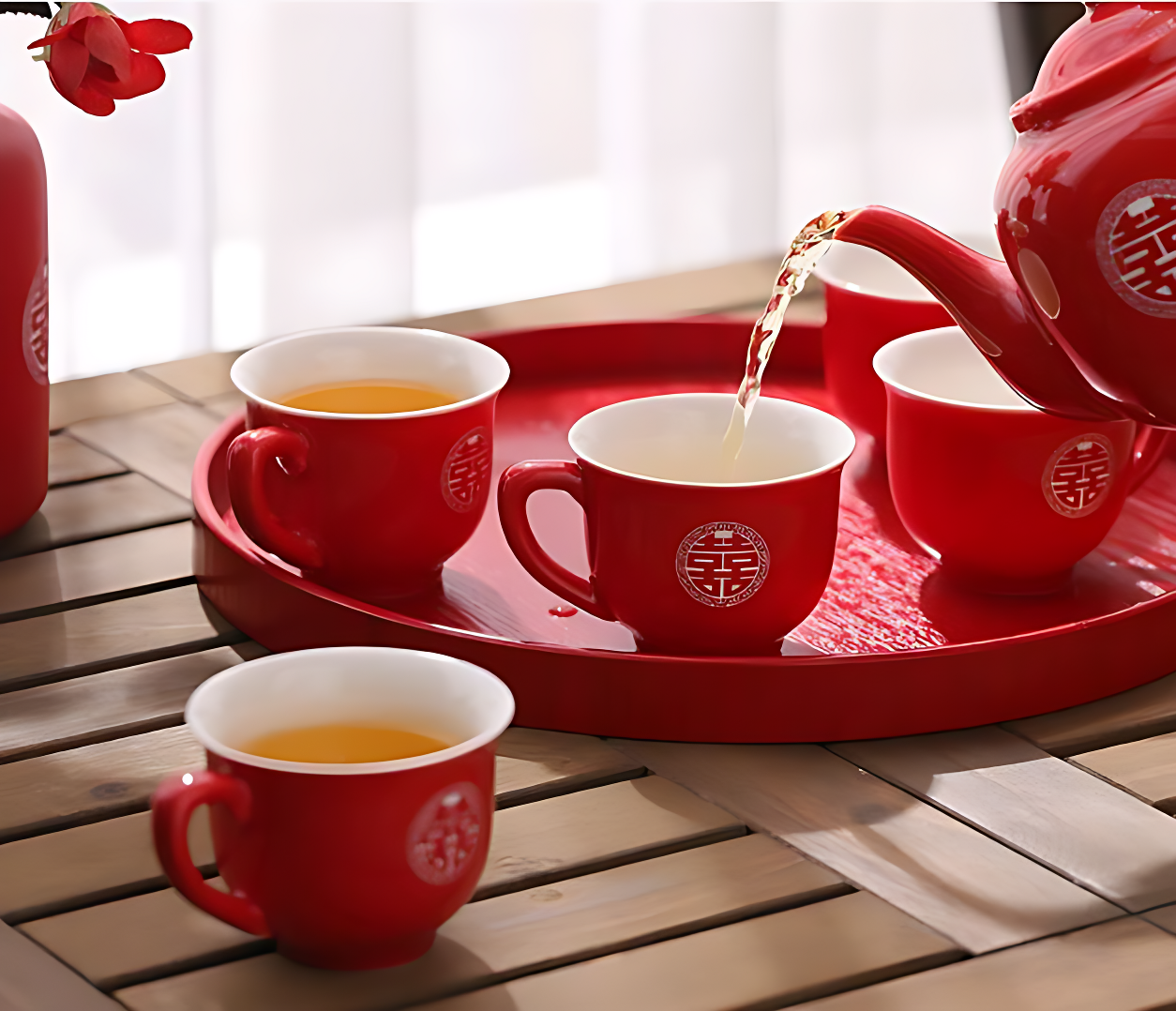 Englisches Teeservice in Rot