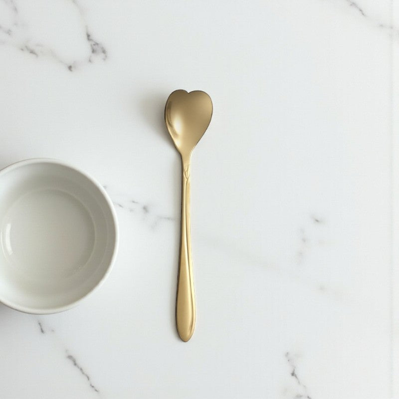 Geblümter Teelöffel