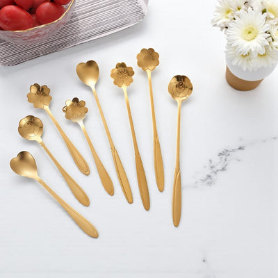 Geblümter Teelöffel