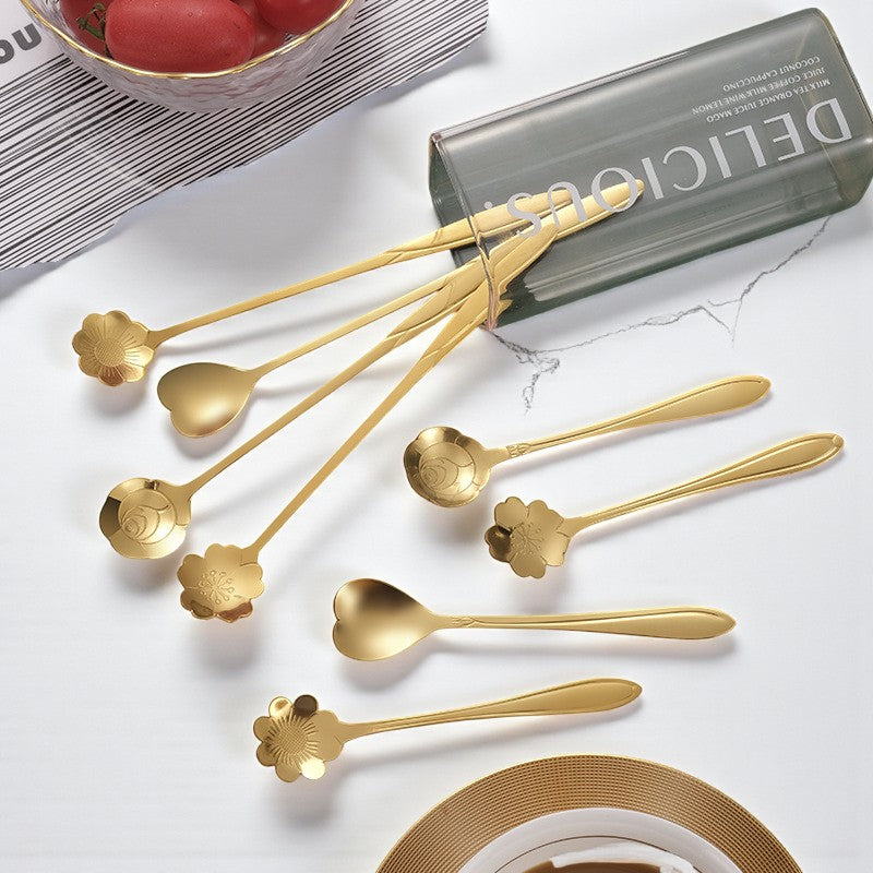 Geblümter Teelöffel