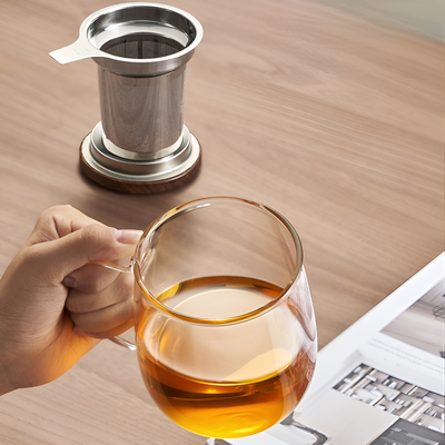 Glas Becher mit Filter