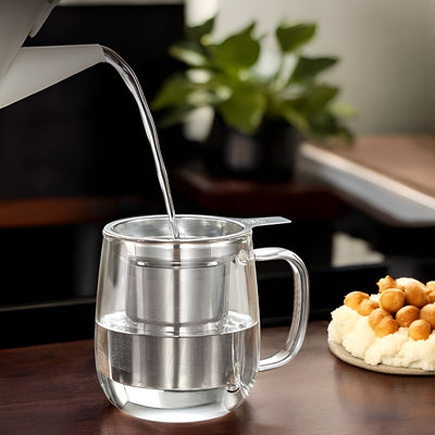 Glas Becher mit Filter