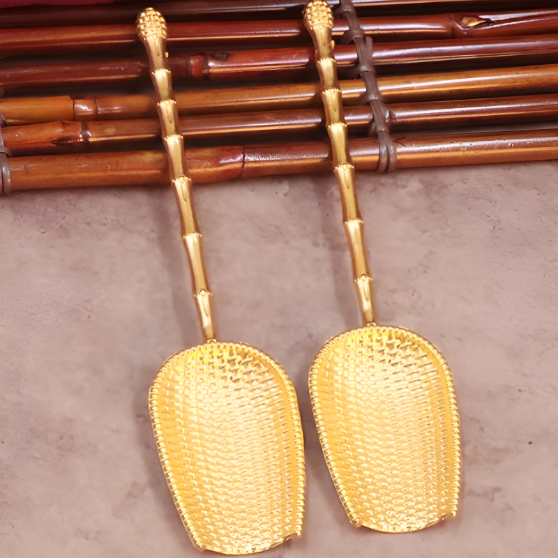 Goldener Teelöffel