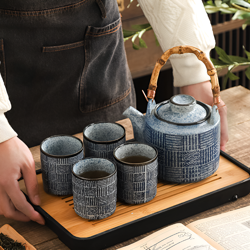 Große chinesische Teekanne