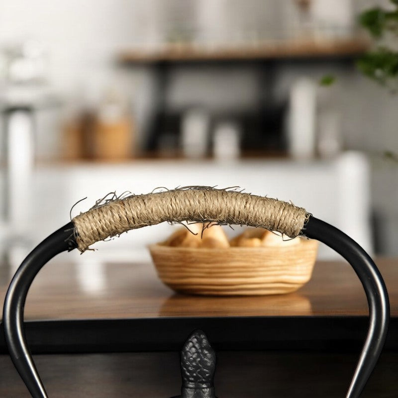 Gusseisen Teekanne mit Teefilter